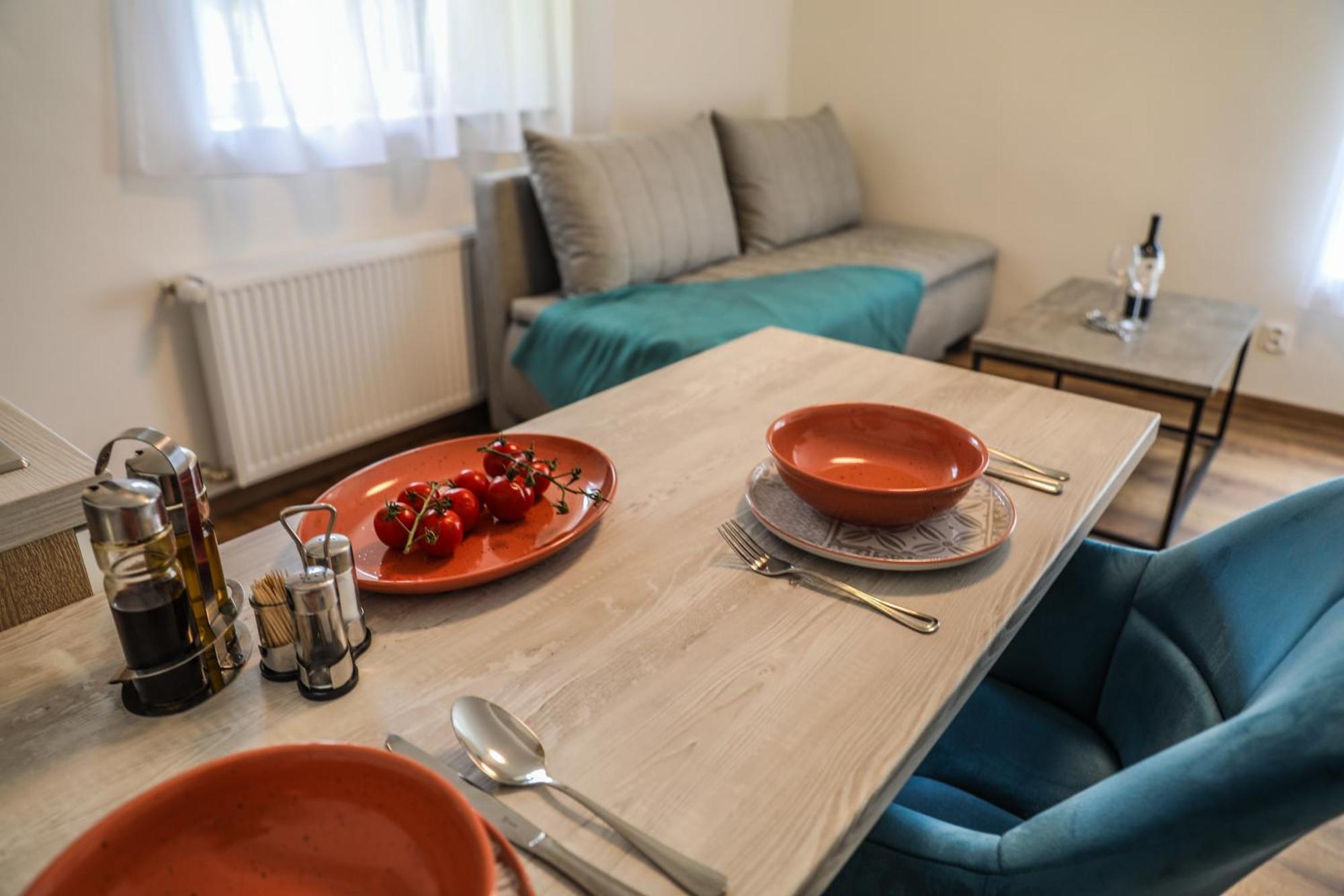 Irma Apartment *